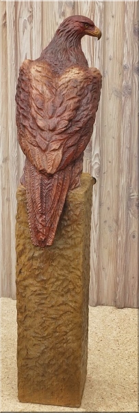 Attila Adler eagle steinadler  motors�genkunst kettens�ge schnitzen jochen adam holzwerker