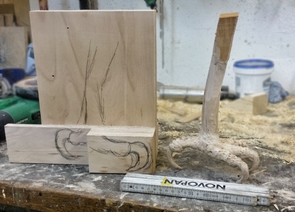 steinadler f��e weinregal lifesize adler eagle  motors�ge kettens�ge schnitzen jochen adam holzwerker