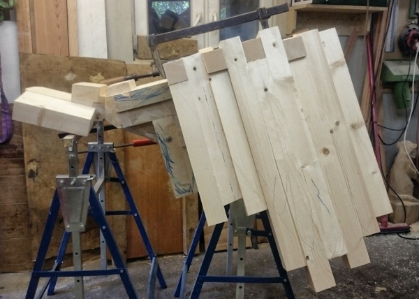 steinadler weinregal lifesize adler eagle  motors�ge kettens�ge schnitzen jochen adam holzwerker