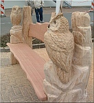 bank holzwerker schnitzen mit der motors�ge