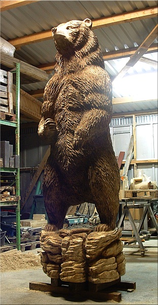 grizzly b�r holzwerker jochen adam schnitzen mit der motors�ge