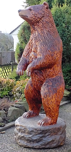 grizzly  b�r holzwerker jochen adam schnitzen mit der motors�ge