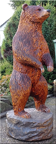 grizzly  b�r holzwerker jochen adam schnitzen mit der motors�ge