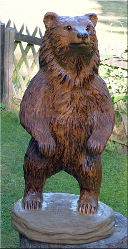 grizzly  b�r holzwerker jochen adam schnitzen mit der motors�ge