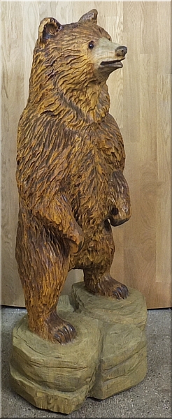 grizzly  b�r holzwerker jochen adam schnitzen mit der motors�ge