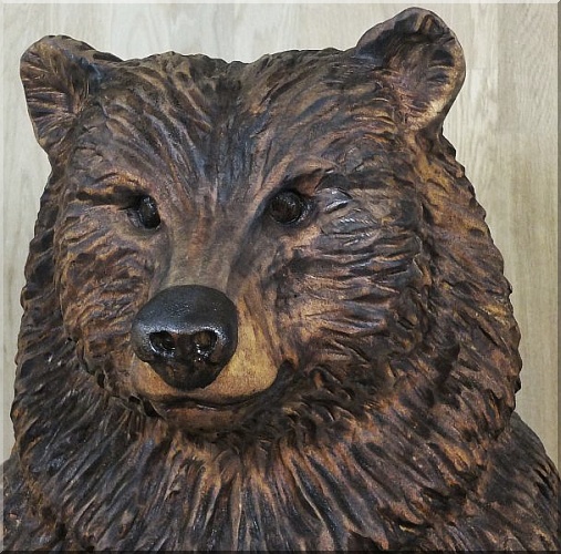 grizzly  b�r holzwerker jochen adam schnitzen mit der motors�ge