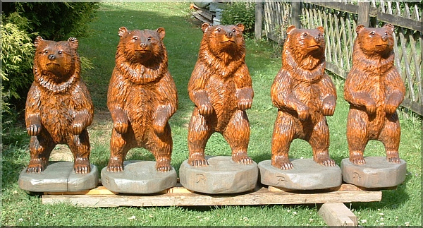 B�r holzwerker jochen adam schnitzen mit der motors�ge