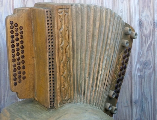 harmonika akkordeon holz motors�ge kettens�ge schnitzen holzwerker jochen adam 