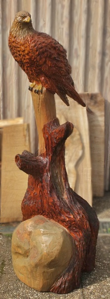 rotmilan gabelweihe holzwerker jochen adam motors�ge kettens�ge schnitzen holz figur skulptur