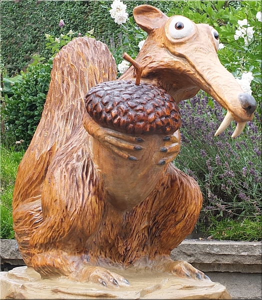 s�belzahneichh�rnchen s�belzahneichh�rnchen holz schnitzen motors�ge kettens�ge holzwerker carving