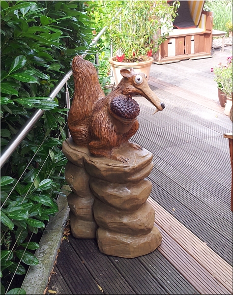 s�belzahneichh�rnchen s�belzahneichh�rnchen holz schnitzen motors�ge kettens�ge holzwerker carving