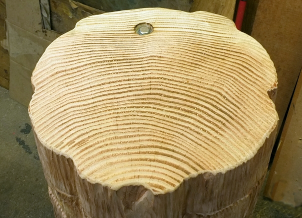 bar  schnapsbar holz schnitzen motors�ge kettens�ge kunst  holzwerker m�bel 