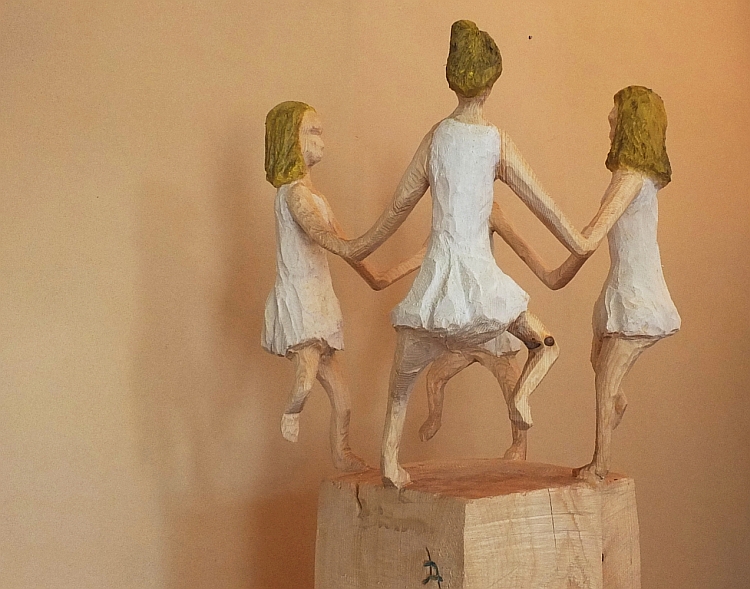 skulptur tanzen holz schnitzen carving motors�ge kettens�ge holzwerker jochen adam